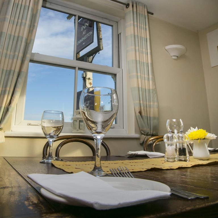 The At Emmington 3* Oxford